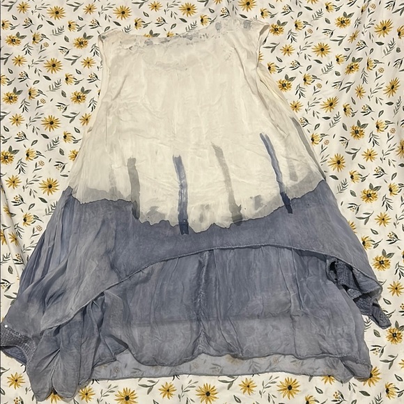 Made in Italy Hand Dyed Sleeveless Silk Blouse Lightweight With Sequins - Picture 7 of 7